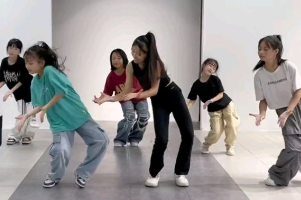 为什么科目三舞蹈叫科目三