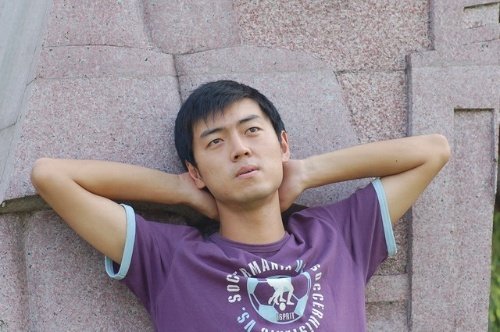 相信我们会创造奇迹的歌曲是什么？