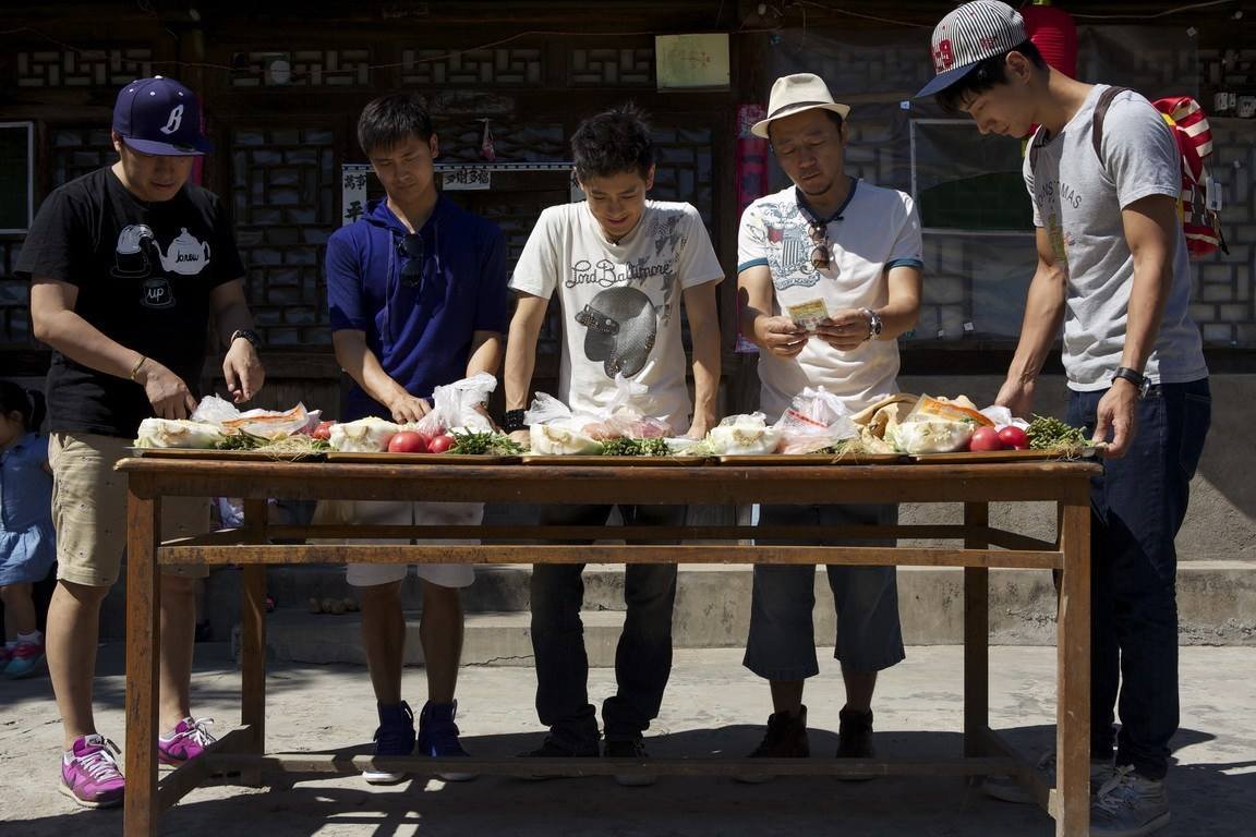 《想想办法吧爸爸》和《爸爸去哪儿6》有什么区别？哪个更好看？