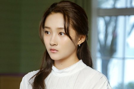 关晓彤的亲姐姐是谁