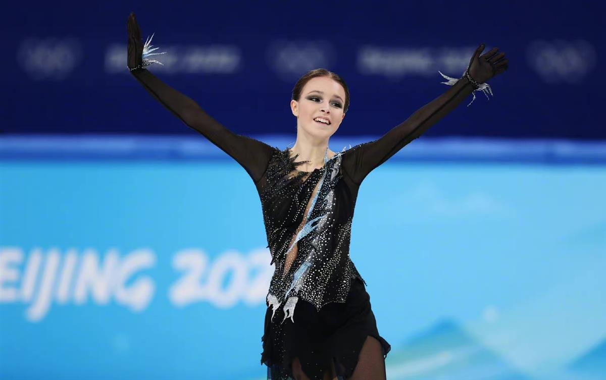 俄罗斯三娃携手晋级自由滑,她们的发挥有多出色?