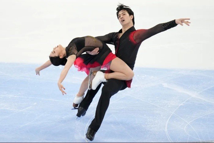 花样滑冰能不能穿汉服比赛？