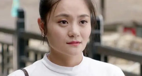 乡村爱情里小爽的扮演者叫什么？