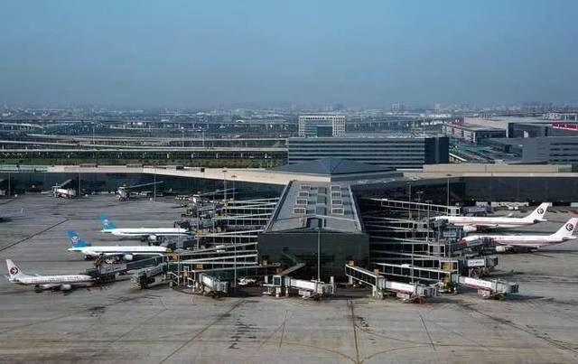 机场欠村民数百万元占地租金延期半年不发，这究竟为何？