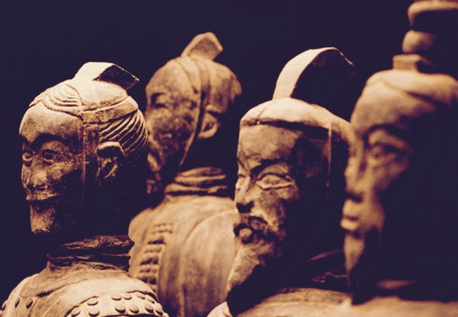 史海钩沉是什么意思