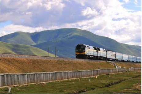 关于青藏铁路的资料。