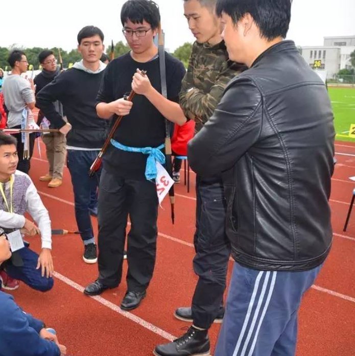 2023年2月几号开学