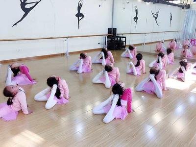 中国舞蹈家协会年龄多大都可以参加考级？