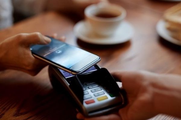 我国哪一年启动金卡工程