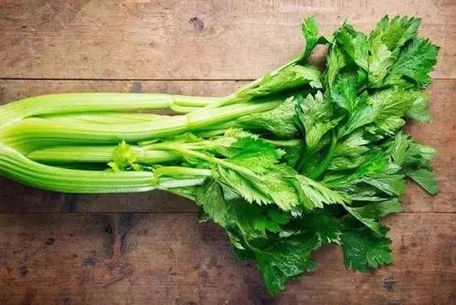 榆林承认芹菜案过罚不当！这件事的原委如何？