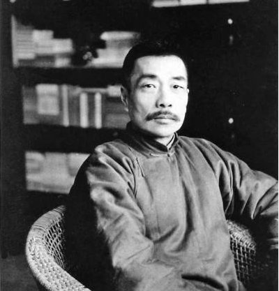 10个当代中国脊梁人物的事迹有哪些?