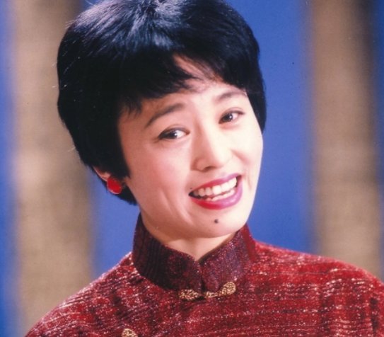 大海啊故乡原唱