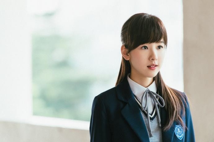 张艺兴主演的《求婚大作战》主要讲了什么？