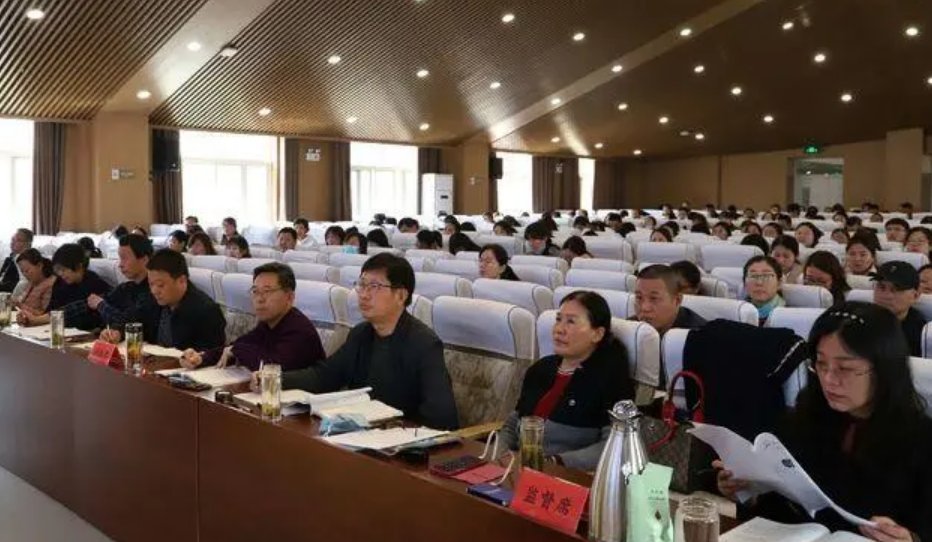 滕州市教育局招生办电话