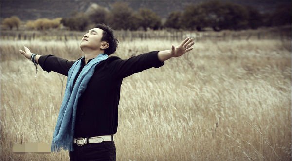 鸿雁天空上对对排成行江水长秋草黄是什么歌