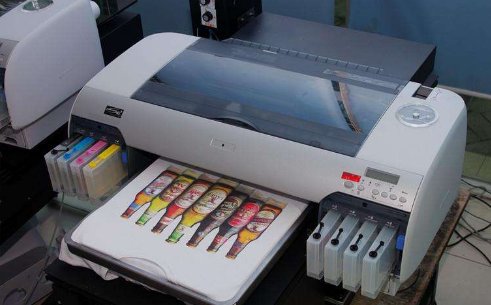 激光打印机打印出来很模糊是怎么原因？