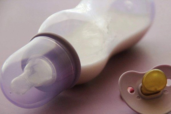 飞鹤48批次哪个系列的有问题 有具体位置