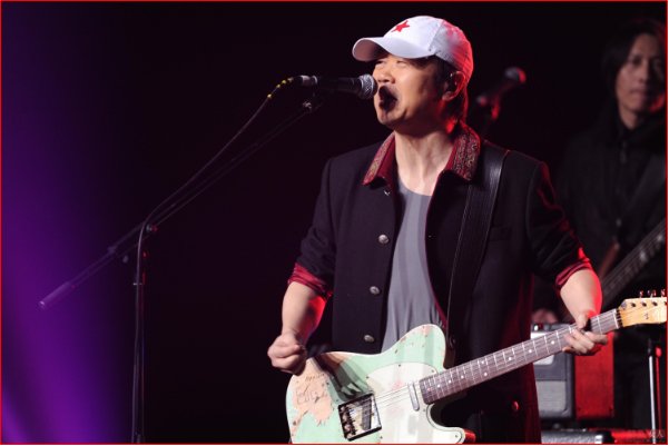 “我要从南走到北，还要从白走到黑”这首歌（苦行僧）的全部歌词