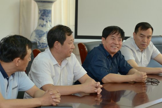 海南临高教育局电话