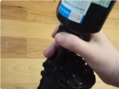 打印机怎样加墨粉啊?